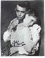 Julie Harris et James Dean dans A l'est d'Eden.